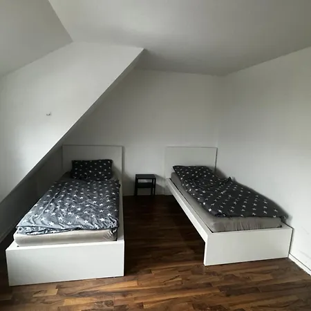 Ferienhaus, Monteurhaus 아파트 *